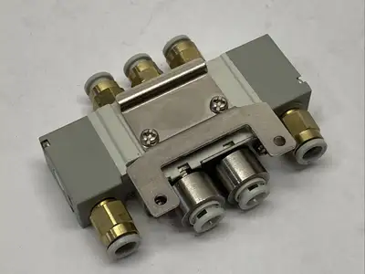 SYA5220-C6-F2 | SMC  Air Pilot Valve Body Ported 5-Port - For parts or not working