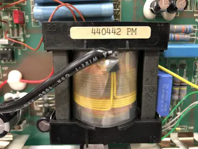 NEW ABB SNAZ-01M