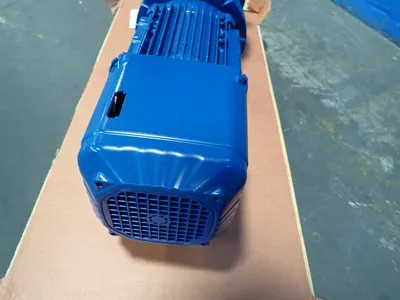 New | in-Stock 2022 SEW EURODRIVE KA77B DRN90S4/BE2HR Motors (misc) Ohio US | HGR 24 #792169