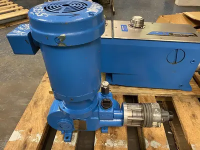USED MILTON ROY MILROYAL
