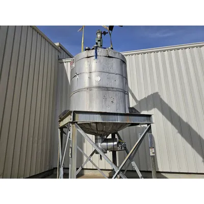 Used 750 Gallon Stainless Steel Liquid Tank and Support Stand