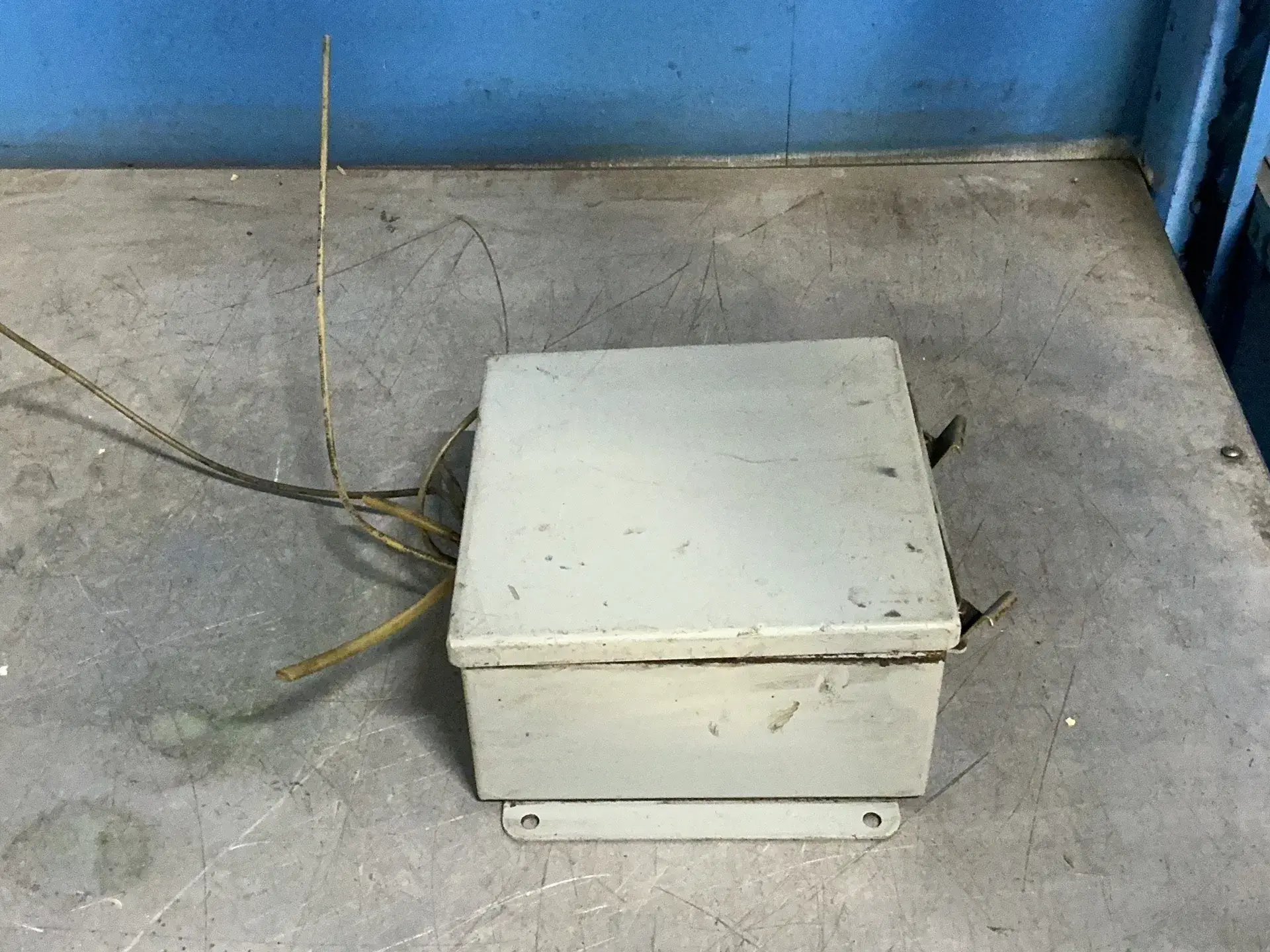 Used HOFFMAN _UNKNOWN_ Electrical Boxes Ohio US | HGR 24 #1288719