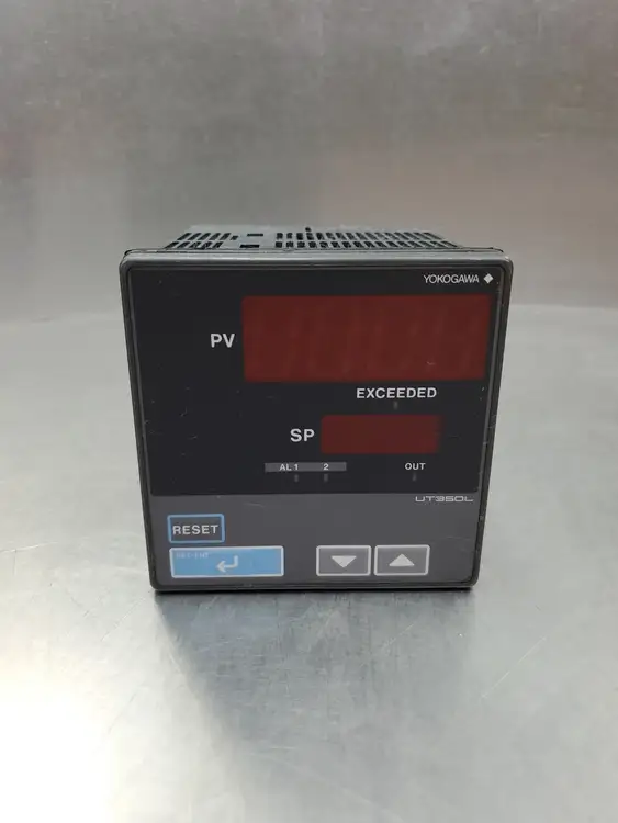 Used Yokogawa UT350L-00 Temperature Controller, 100-240VAC, 50/60Hz, 20VA PLC Temperature Modules South Carolina US | Palmetto Automation #1158025