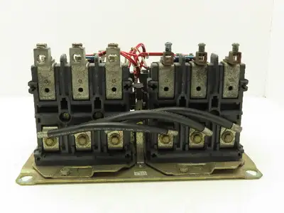 Allen Bradley 505-EOD NEMA Size 4 Reversing Motor Starter 3Ph 100HP 120V Coil