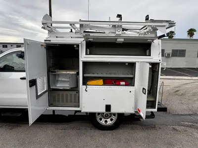 Used 2018 CHEVROLET SILVERADO 3500HD Service & Utility Trucks Florida US | Truck and Van Outlet #1509180