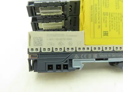 Used SIEMENS _UNKNOWN_ PLC Input & Output Indiana US | Arrow Industrial #1316691