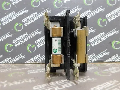 Lot of 4 Thomas&Betts C30-2-TB Dead Front Fuse Holders 30A 240VAC 125VDC 2P Used