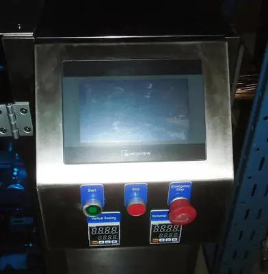 Used High Speed Vertical  Form Fill Seal Packaging Machine