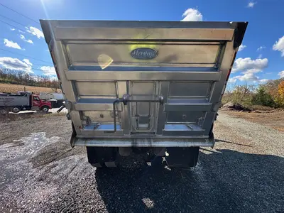 Used 2016 PETERBILT 365 Dump trucks Pennsylvania US | Proxy Equipment #1379332