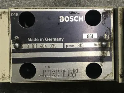 USED BOSCH VALVE 0 811 404 039