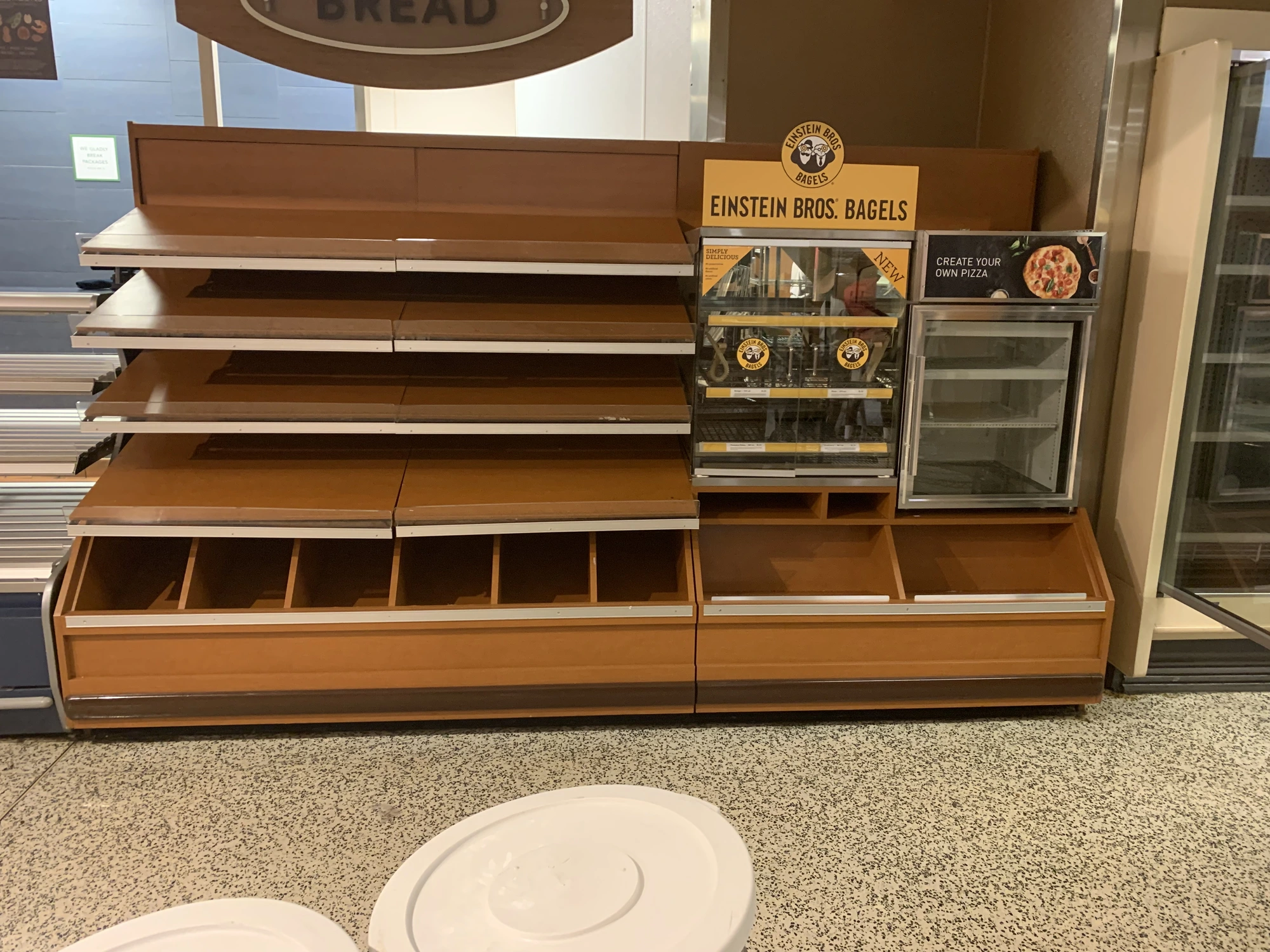 124-0043 Bread/Bagel Case with Self Contained True Cooler