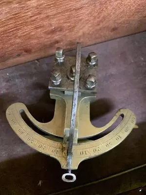 5976-385 Antique Goniostat in Original Wood Chest for Holtzapffel Ornamental Turning Lathe