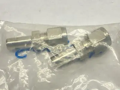 SS-400-R-5 | Swagelok  Tube Fitting Reducer 1/4" x 5/16" LOT OF 2 - New