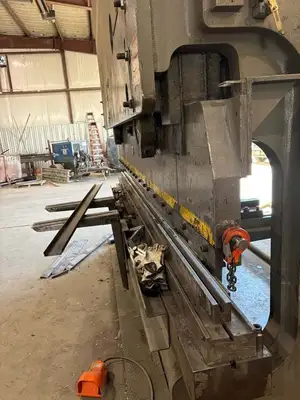 2007 STANDARD INDUSTRIAL AB325-12 Press Brakes | Used Fab Machines (4)