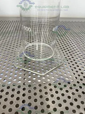 NEW SIBATA CLASS A GRADUATED CYLINDER 2000 ML