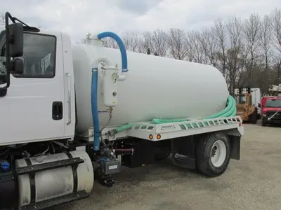 Used 2018 INTERNATIONAL 7600 Tractors & Trailers Manitoba CA | Conquest Truck & Auto Sales #1418270
