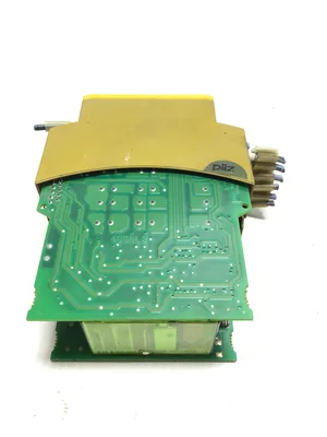 Pilz PNOZ XV2 3/24VDC 2n/o 2n/ot 774502 SAFETY RELAY