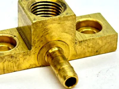 Johnson Controls F-700-80 Tee Fitting 1/4" Barb x 1/4" Barb x 1/8" NPT