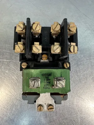 GE CR2810A 14AC, Machine Tool Relay, 600V, 10A, Coil (4c-38)