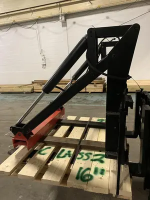 LONGREACH FORKLIFT ATTACHMENT CLASS II