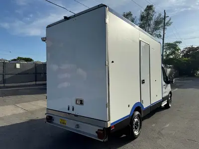 Used 2023 FORD TRANSIT Reefer Trucks Florida US | Truck and Van Outlet #1509167