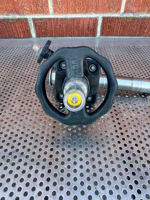 USED 2 ITT PURE FLO RA0.5MAX DIAPHRAGM VALVE  W/ 1 1/2 AND 3/4" SANITARY FITTING