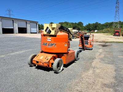 USED 2013 JLG E400AJPN