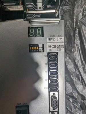 USED OKUMA MIV15-3-V5