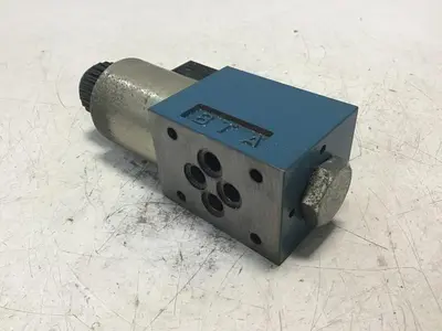 USED BOSCH 0 810 092 107