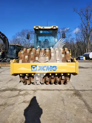 USED 2023 XCMG CV123PDU