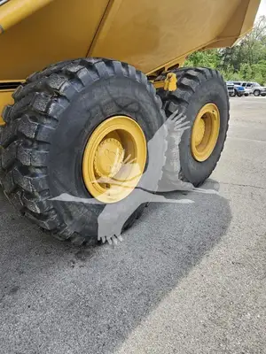 USED 2023 BELL B30E
