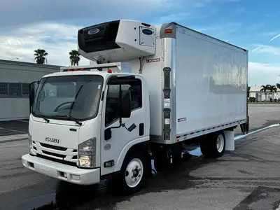 Used 2017 ISUZU NPR XD Reefer Trucks Florida US | Truck and Van Outlet #1509165