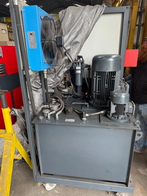 2018 AKYAPAK APK 180 Angle Roll | Kempler Machinery (15)