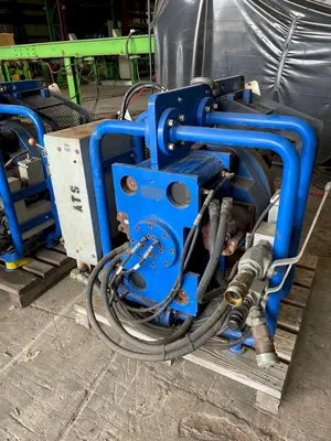 USED TRI TOOL PFM 816