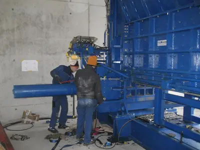 USED 2013 ATM SCRAP BALER 40X40
