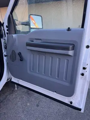 USED 2015 FORD F-550