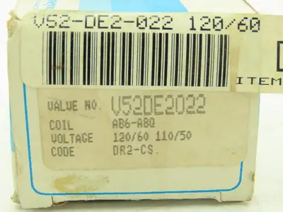 Honeywell V52DE2022 1/4" NPT 2-Way Skinner Solenoid Valve 120 N.C. 20 Psi.