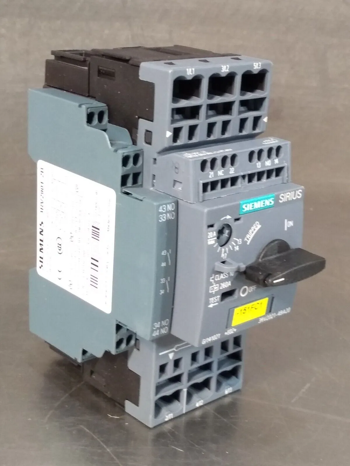Siemens 3RV2021-4BA20 SIRIUS Manual Motor Starter Loc4D8
