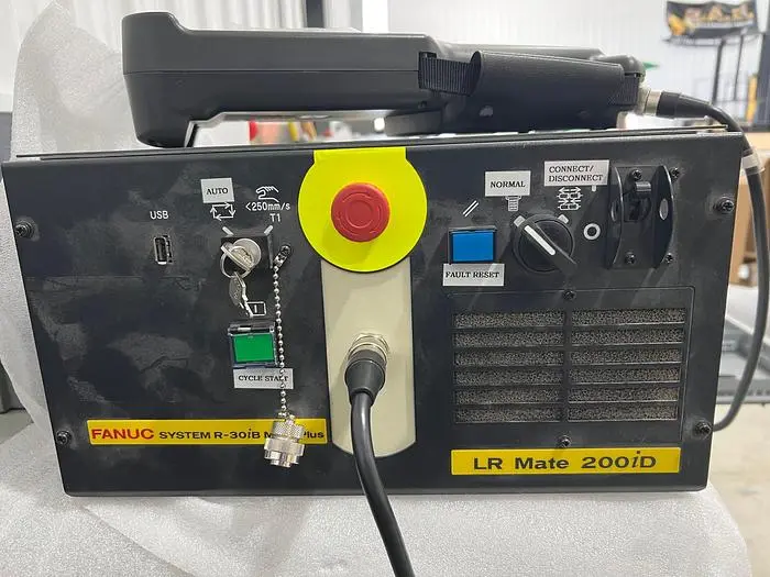Used 2020 FANUC FANUC LR MATE 200ID/7L Robots Michigan US | Aucto #1333549