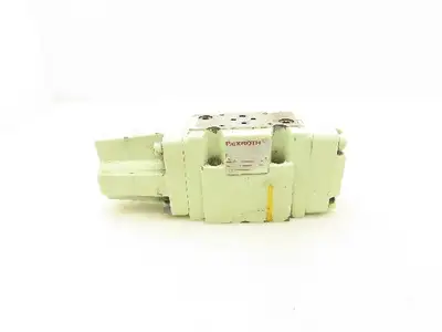 Rexroth 4WRZ 10 E1-85-40/6A24N9K4/D2MR Hydraulic Proportional Directional Valve