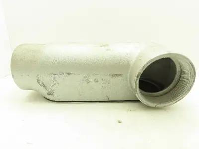 Appleton Electric LR400-M Conduit Outlet Body Iron LR 4" In Rigid Cover Gasket