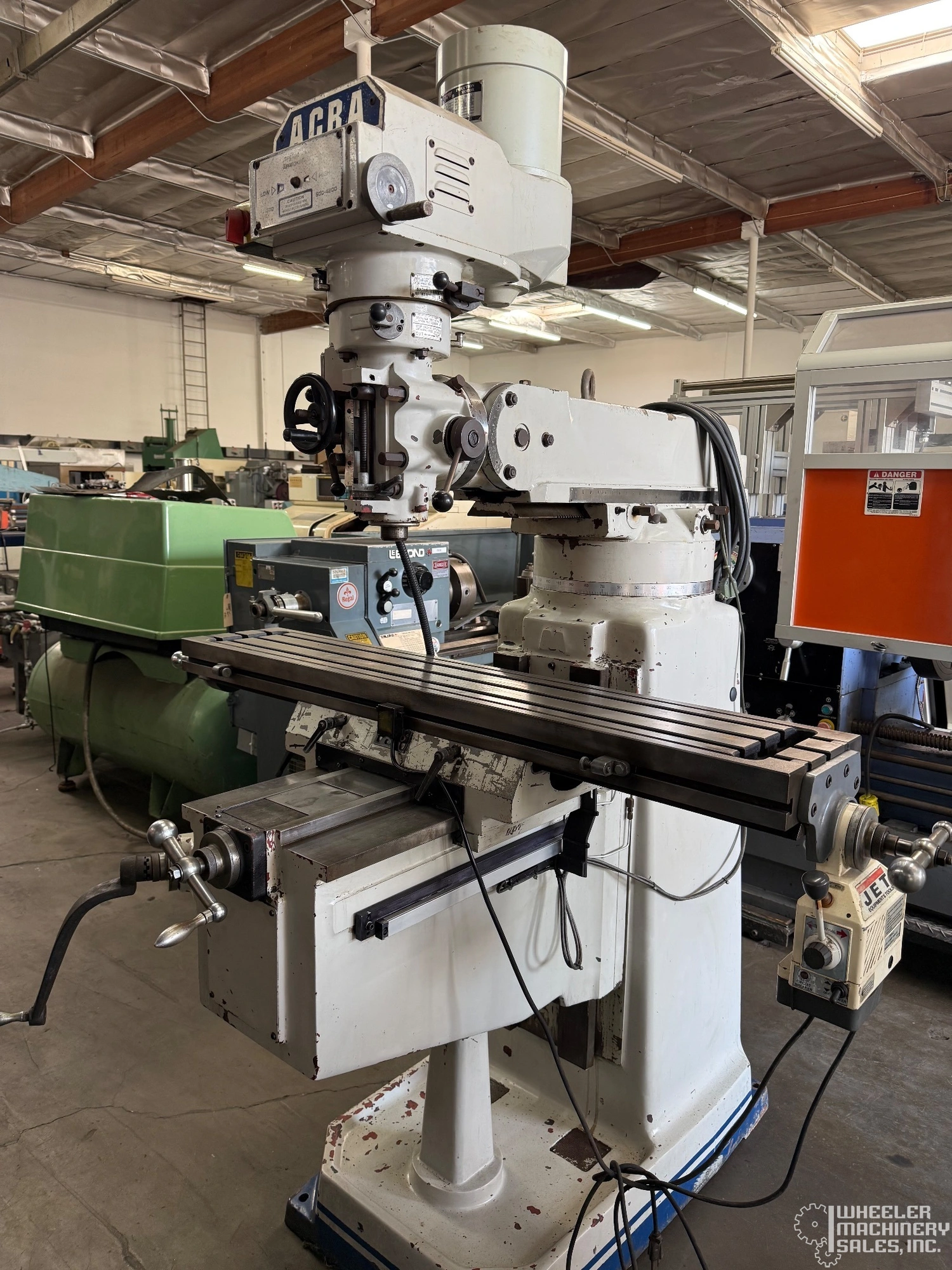 ACRA AM-3SAC Vertical Milling Machine #8075 #1