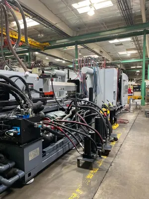 2001 VAN DORN 1100-6800 CALIBER Injection Molding Horizontal/Vertical | Machinery Network (13)