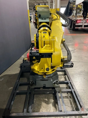 Used 2013 FANUC R2000IB/165F + R-30IB Robots Michigan US | iGAM Industrial Marketplace #1498678