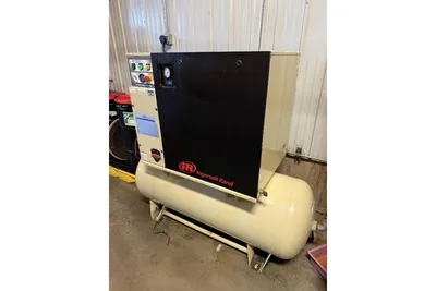 Used _UNKNOWN_ _UNKNOWN_ Tank Mounted Air Compressors Utah US | KD Auctions #1553951