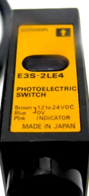 NEW OMRON E3S-2LE4 PHOTOELECTRIC SENSOR E3S2LE4