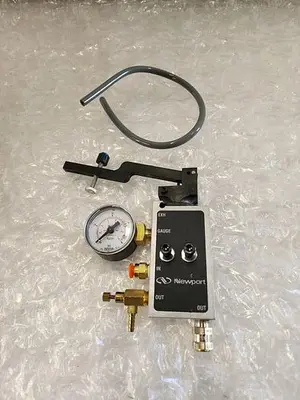 NEWPORT PNEUMATIC LEVELING VALVE 10009736