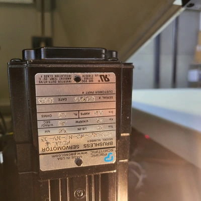 2005 UNIVERSAL RAD 8XT (6380B) RADIAL INSERTION MACHINE Radial | Tekmart International Inc. (13)