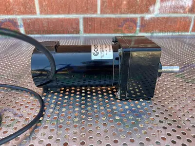 USED CHEMGLASS CG-2033-10 OVERHEAD STIRRER 1/8 HP , 250 RPM, 130 VDC