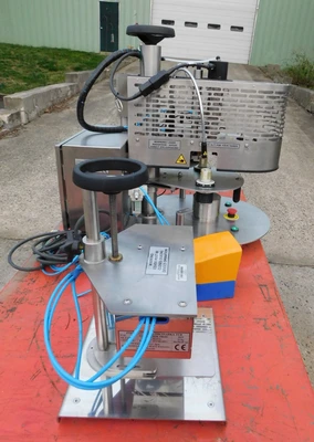 USED NEWECO TUBE SEALER TYPE NZT-100